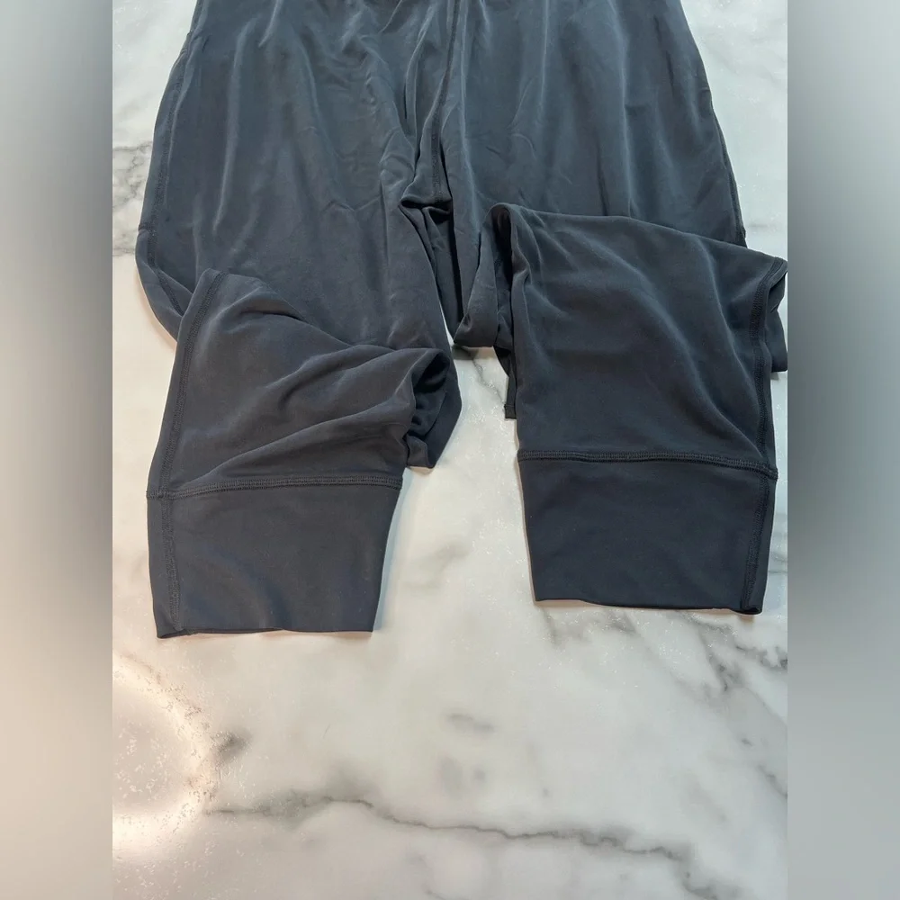 Fabletics Joggers - Picture 3 of 4